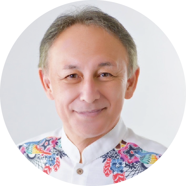 沖縄県知事 玉城 デニー